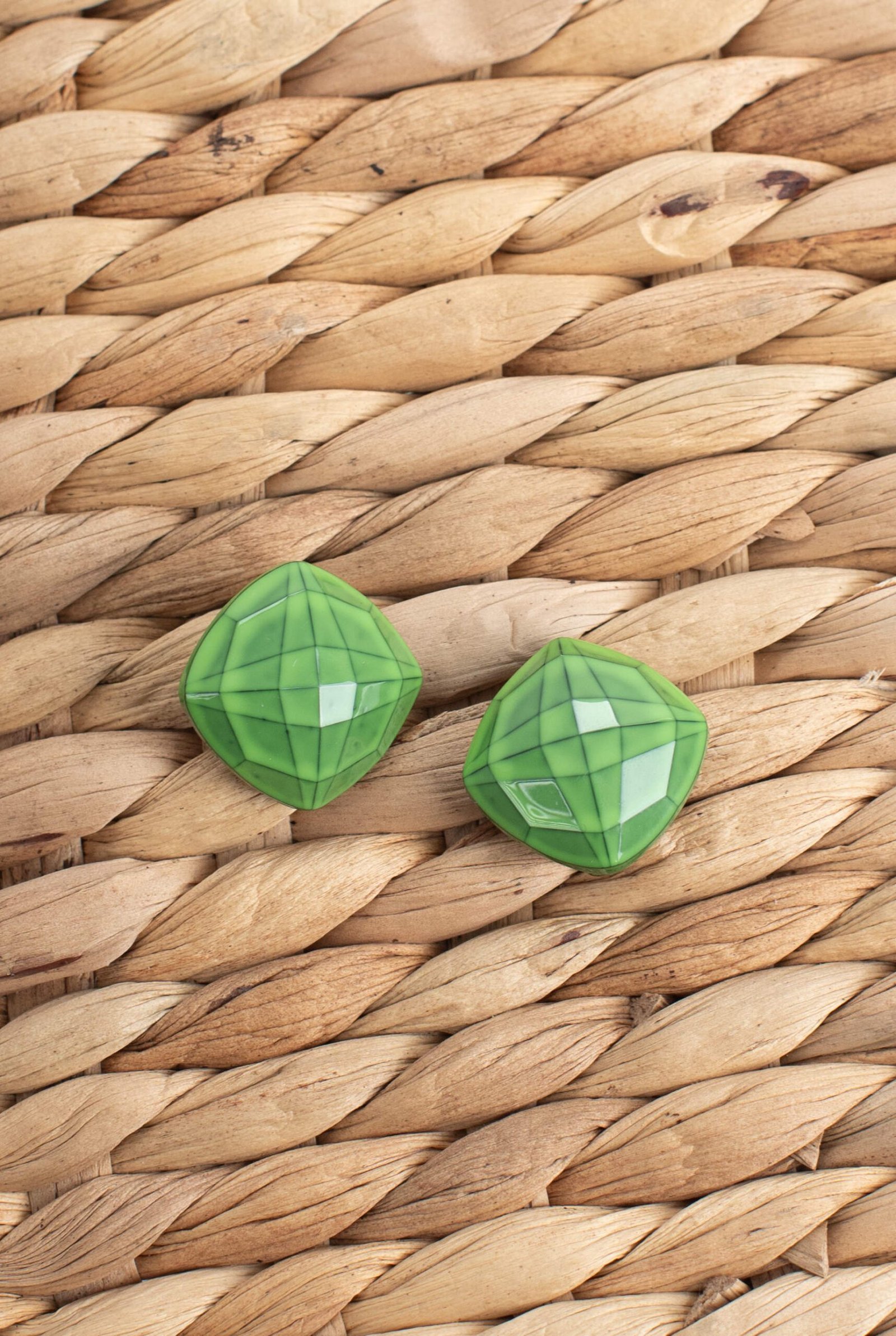 LIME DIAMOND  EARRINGS