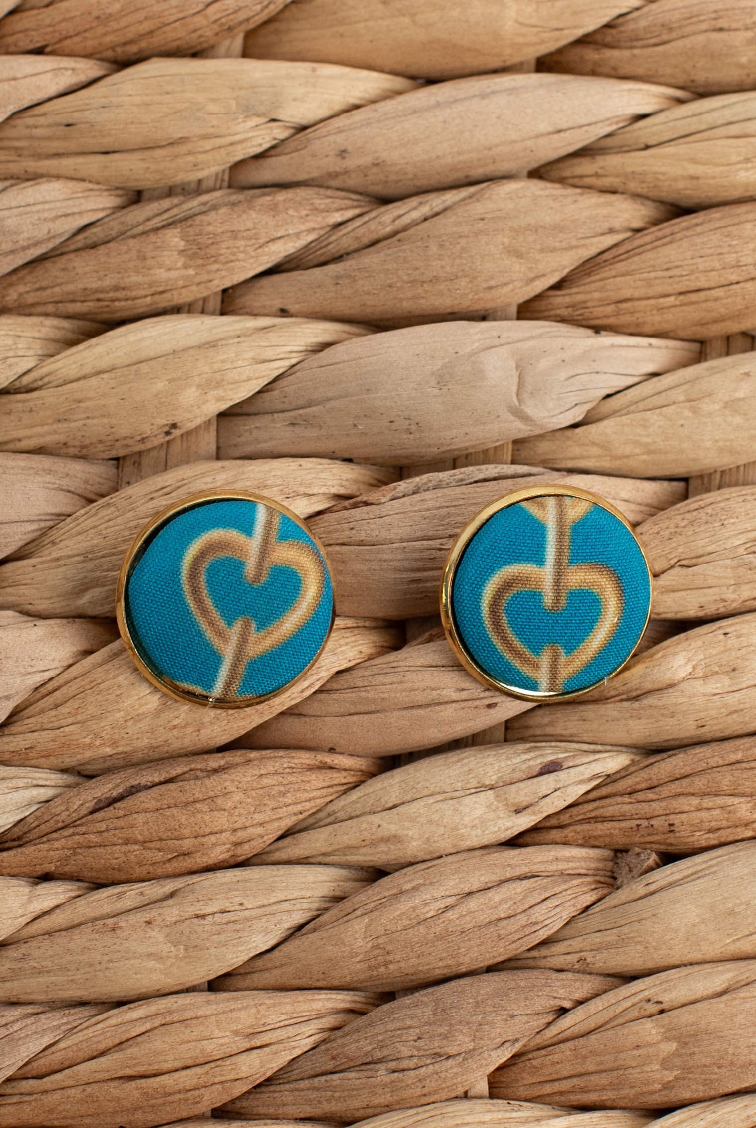 HARLEYS LOVE EMERALD BULL  EARRINGS