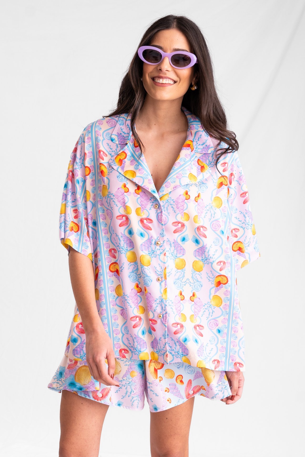 Clam Shell Short Sleeve Shirt