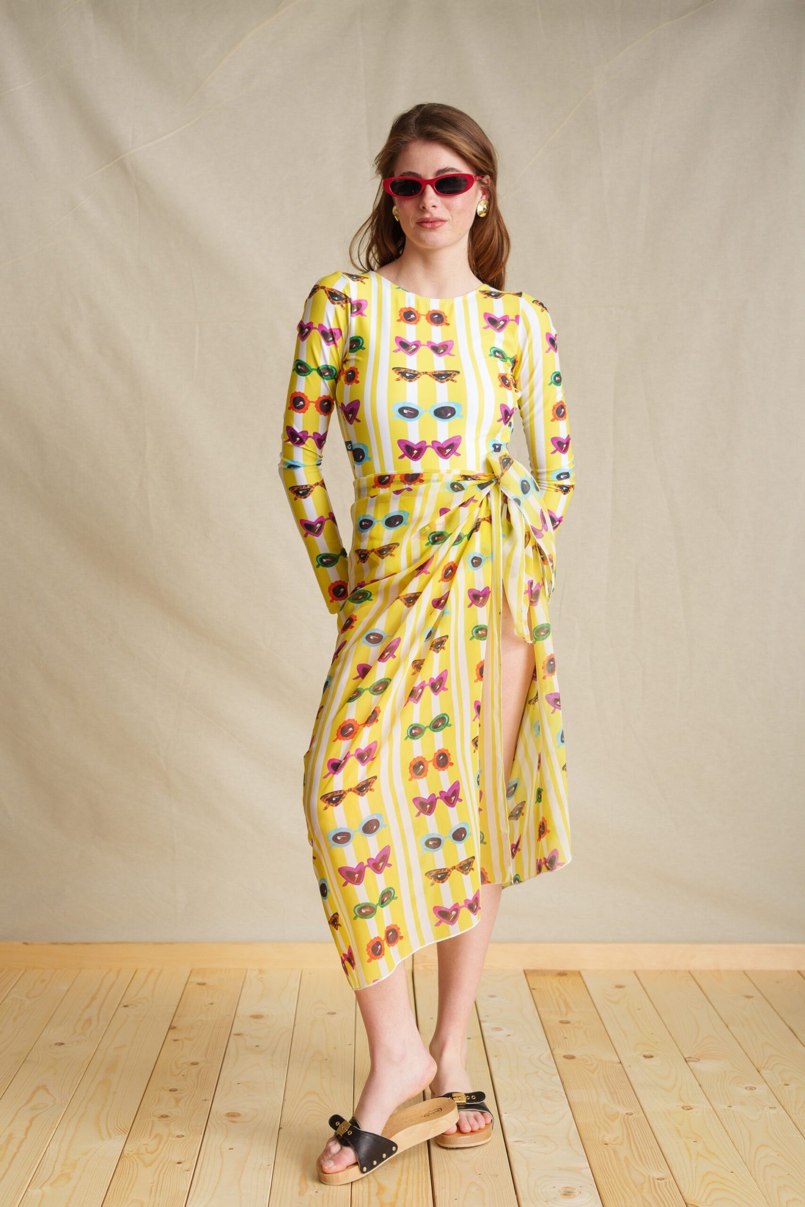 Retroholic Yellow Pareo