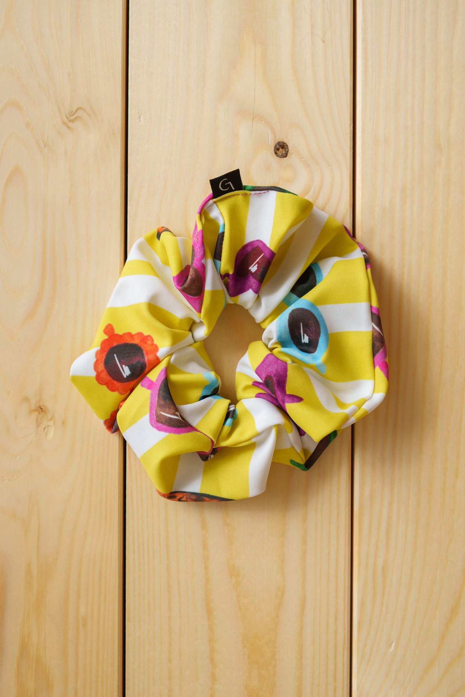 Retroholic Yellow Srunchie