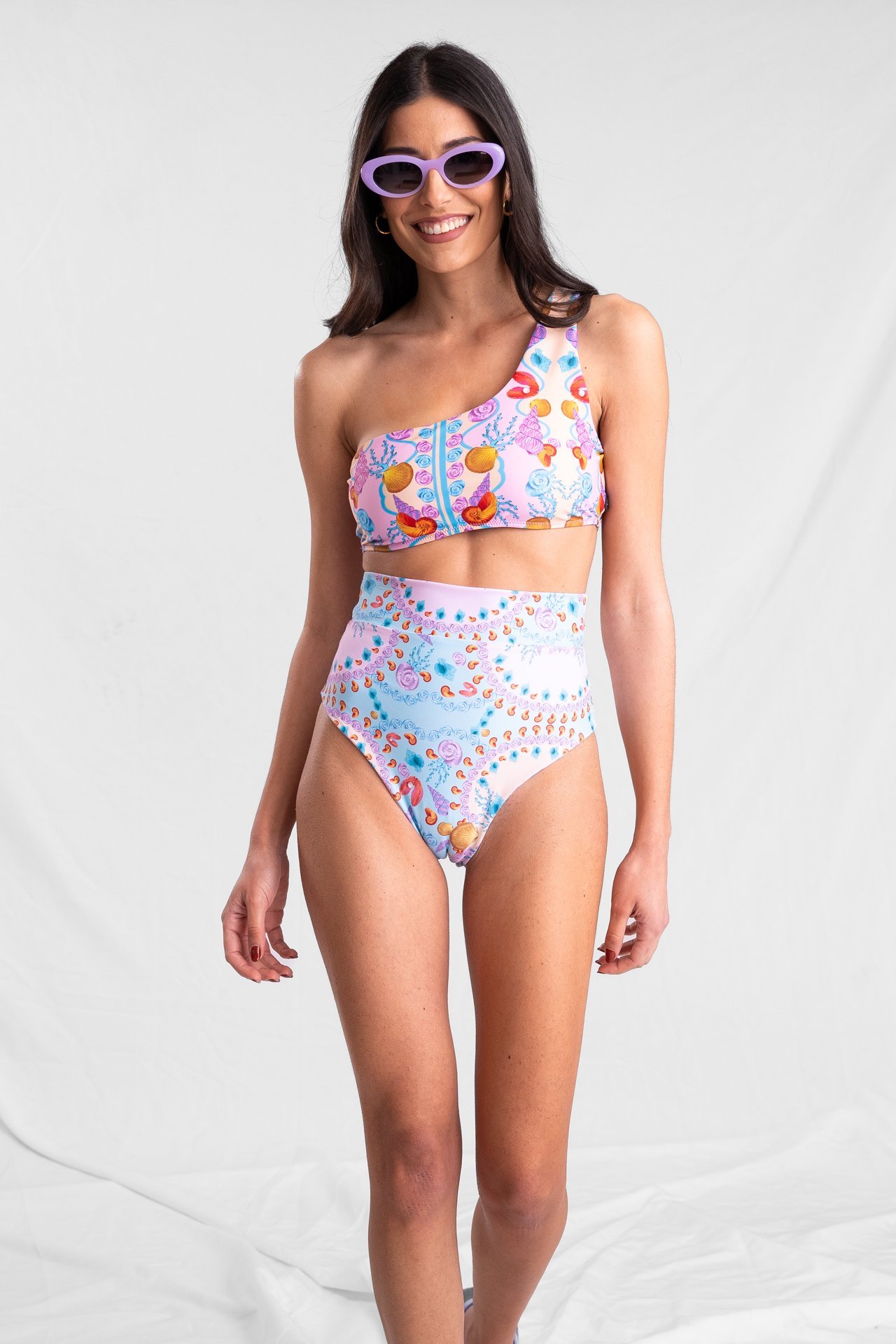 Clam Shell One Shoulder Top