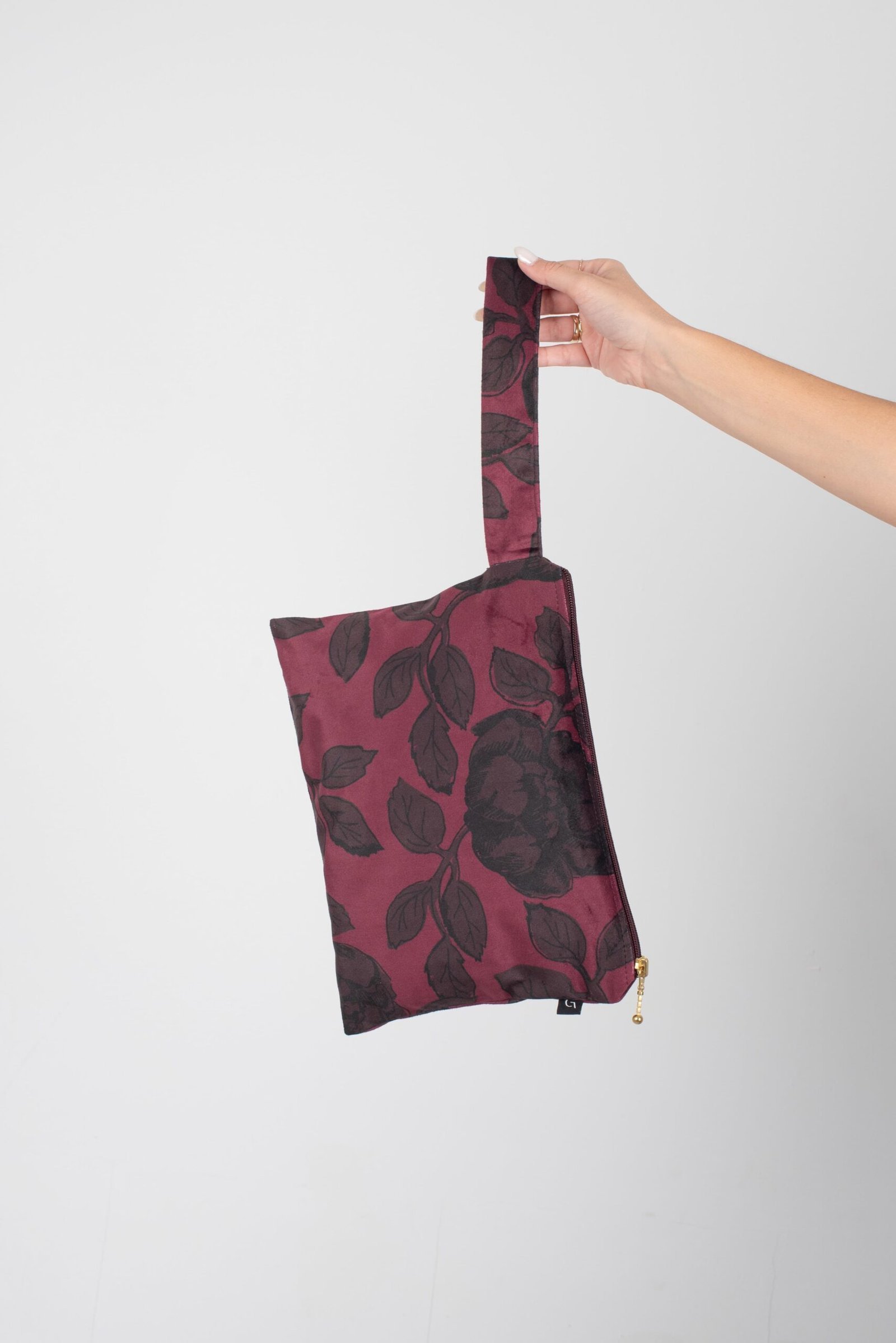 Black wine Zipper Bag