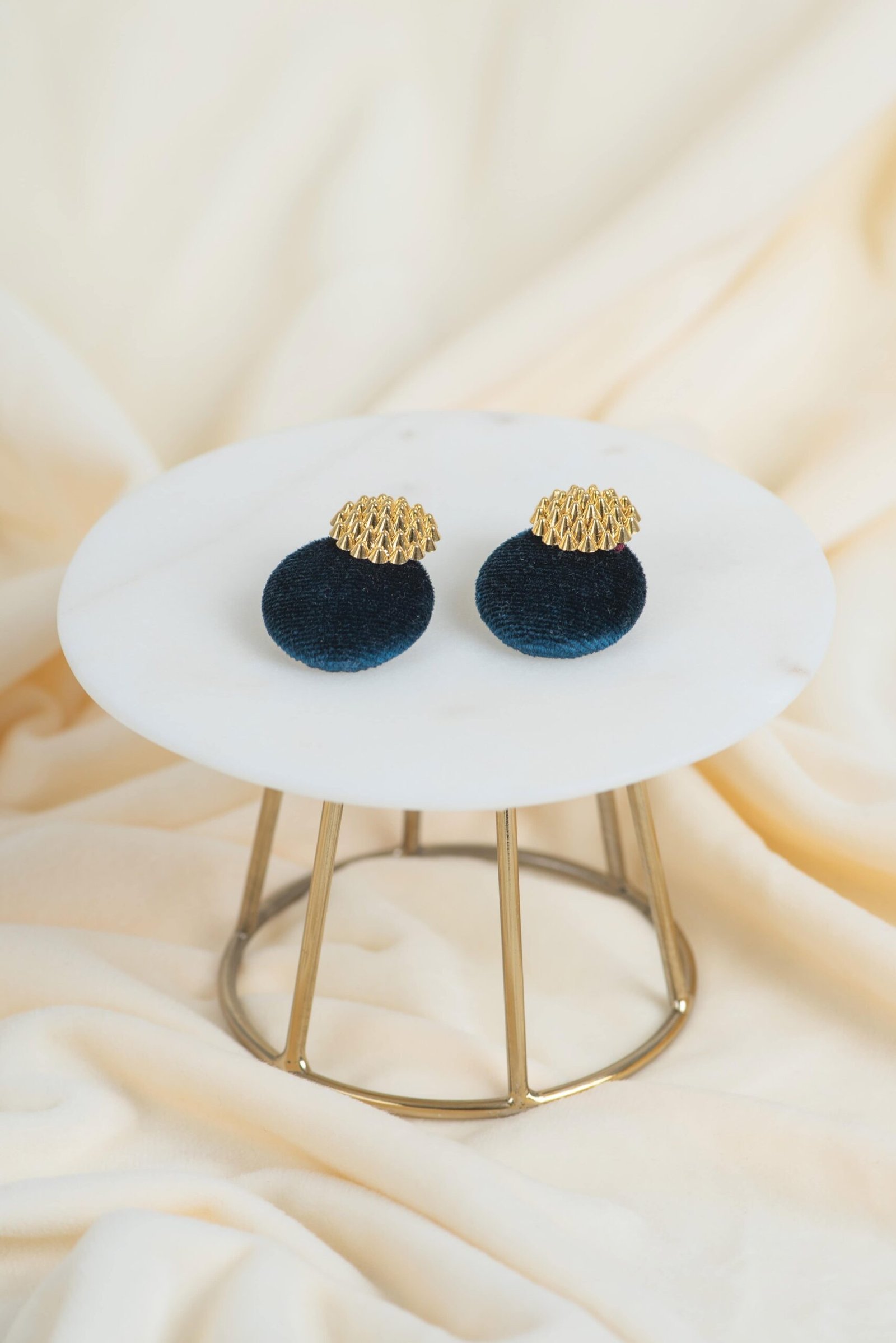 Zafiro Circle  Earrings