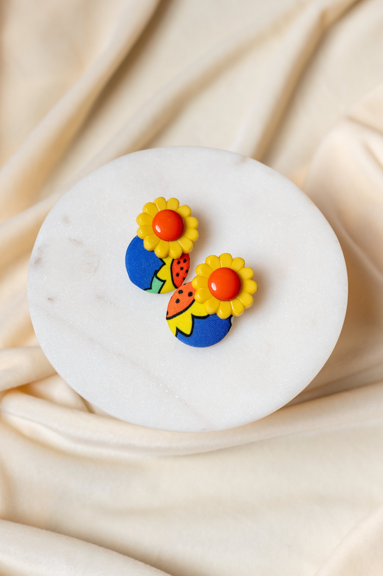 LUMI CIRCLE EARRINGS