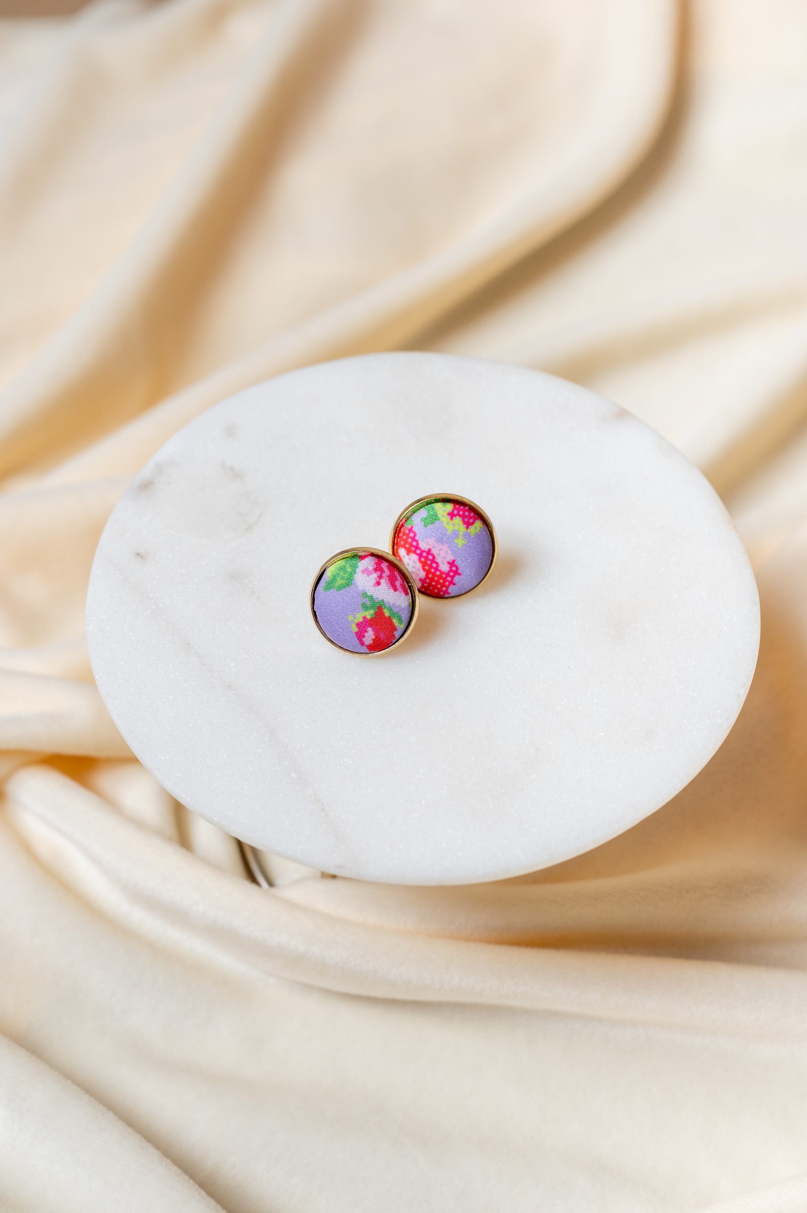 LITTLE ROSE BULL EARRINGS