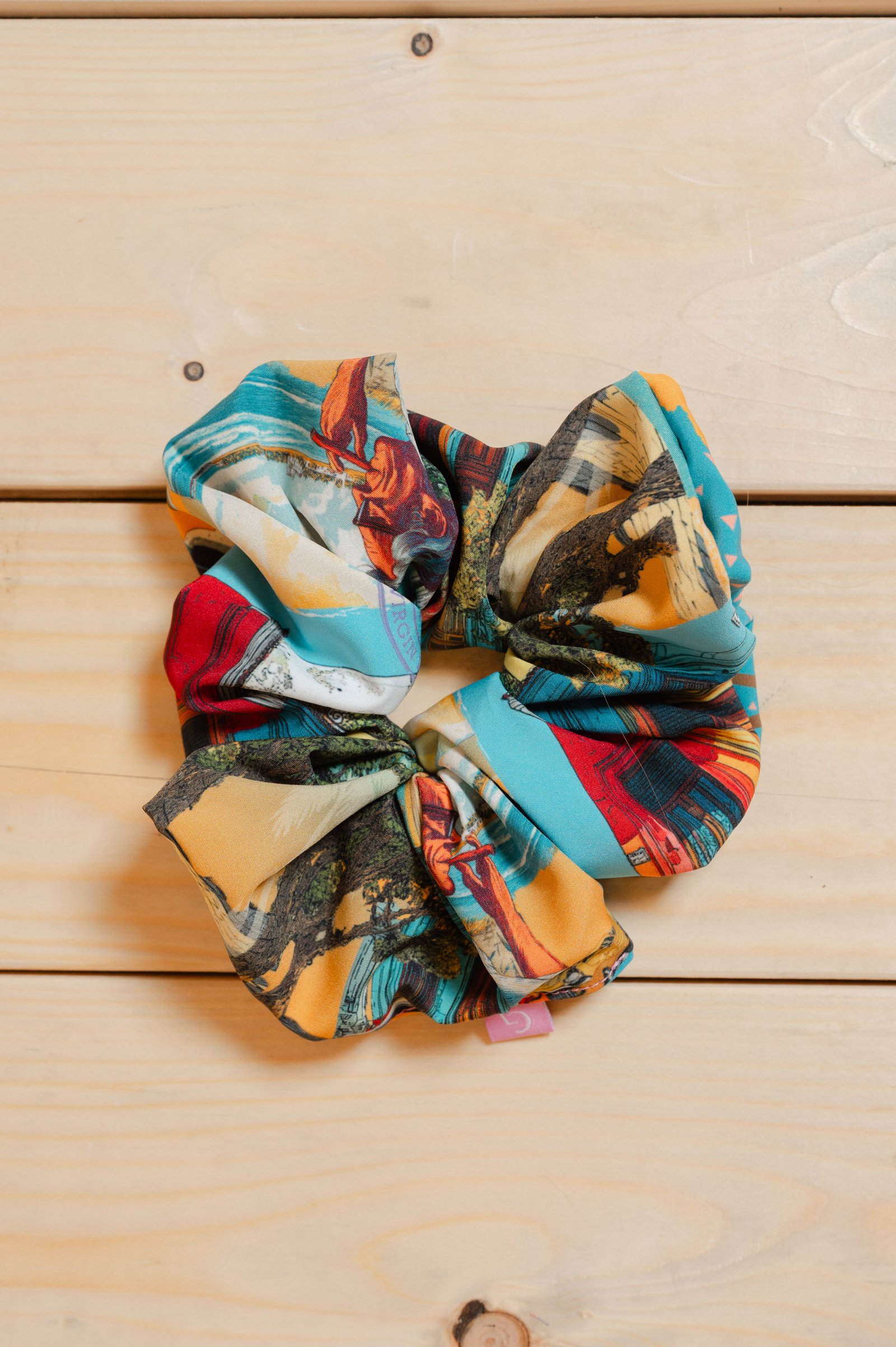 CUVA SCRUNCHIE