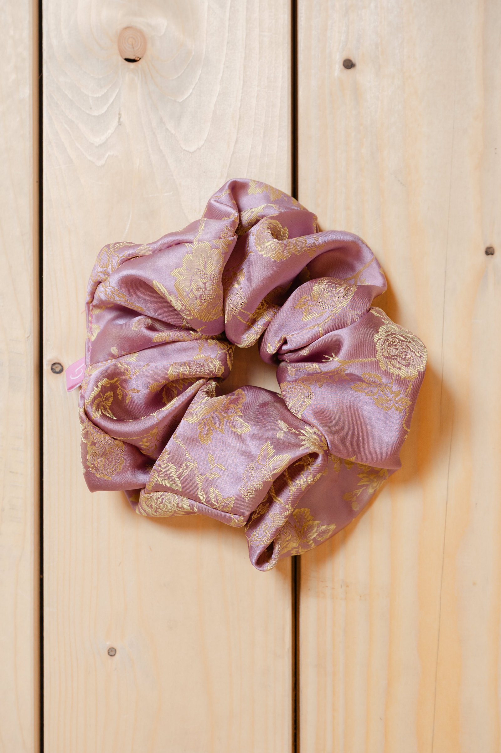 MELISSA JAQUARD SCRUNCHIE