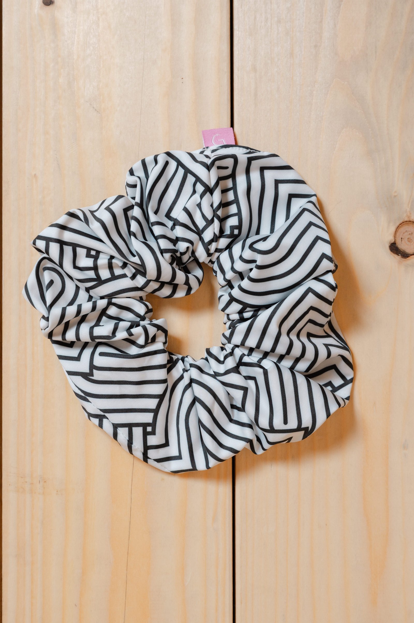 SECRET LOVE SCRUNCHIE