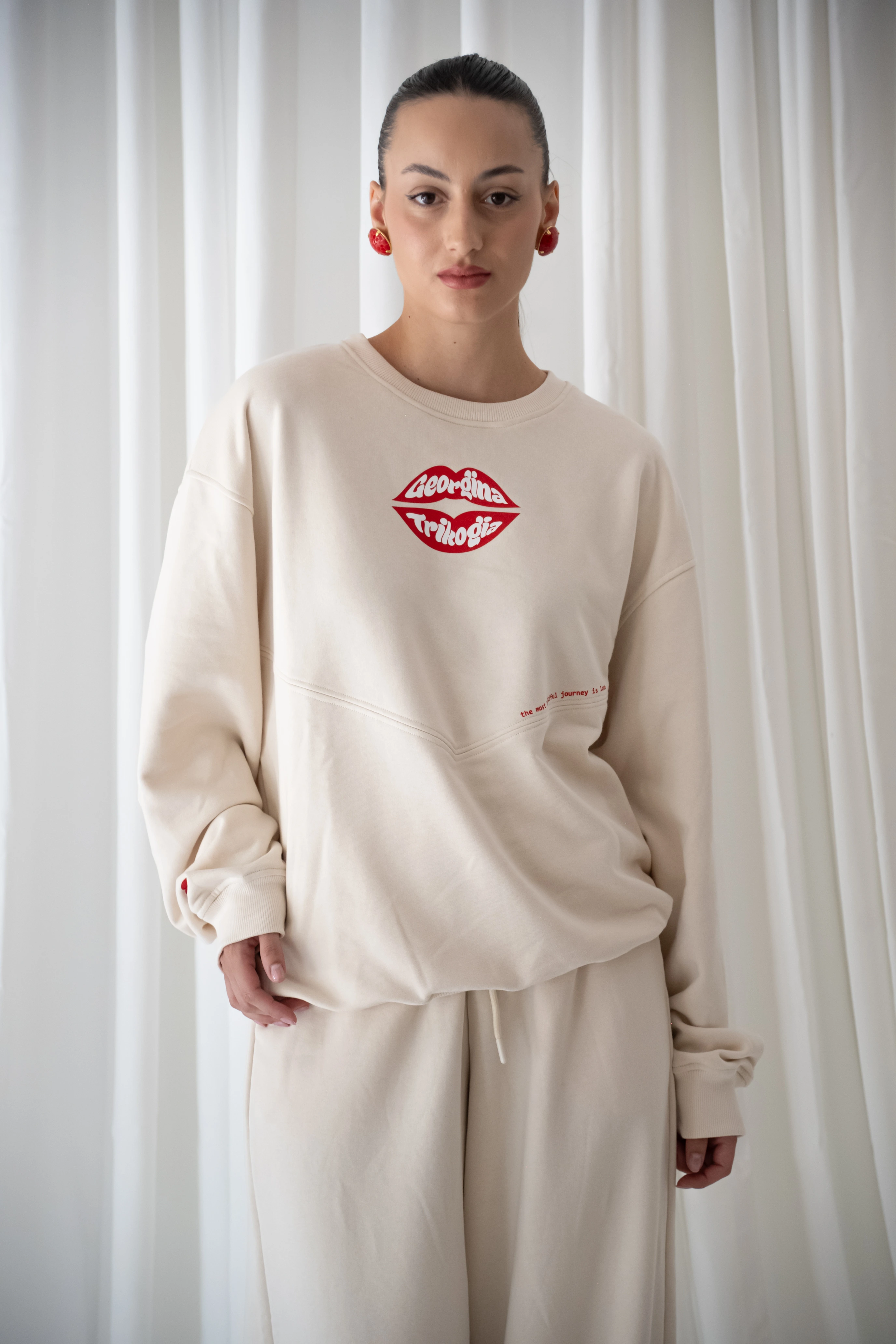 Sweet Lips Vanilla Oversized Sweatshirt